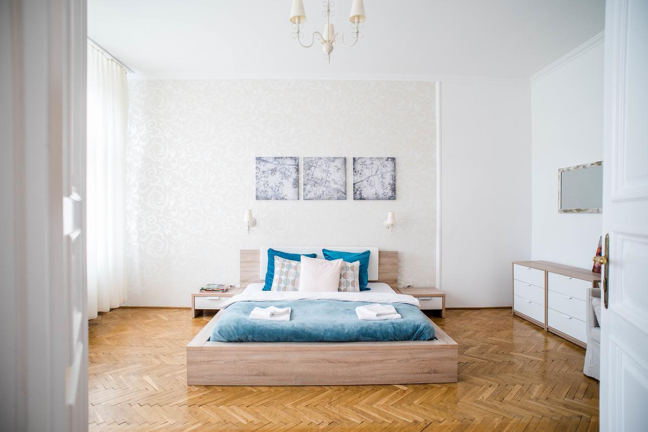 Nine Trees Apartment ブダペスト エクステリア 写真