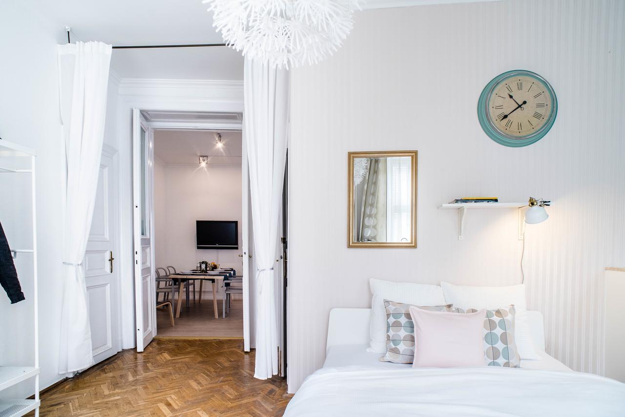 Nine Trees Apartment ブダペスト エクステリア 写真